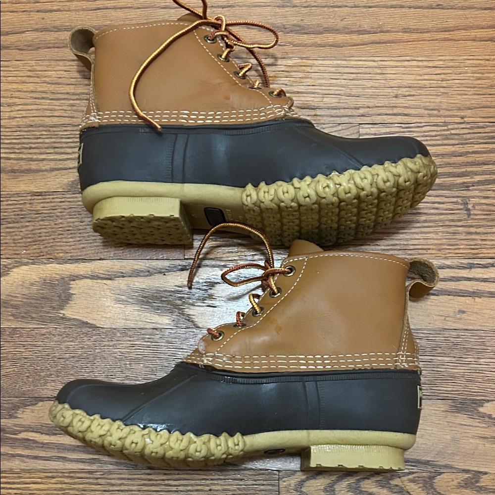 LL Bean Duck Bean Boots Womens Sz 8M Brown Leather Rubber Waterproof Rain USA - Picture 12 of 12
